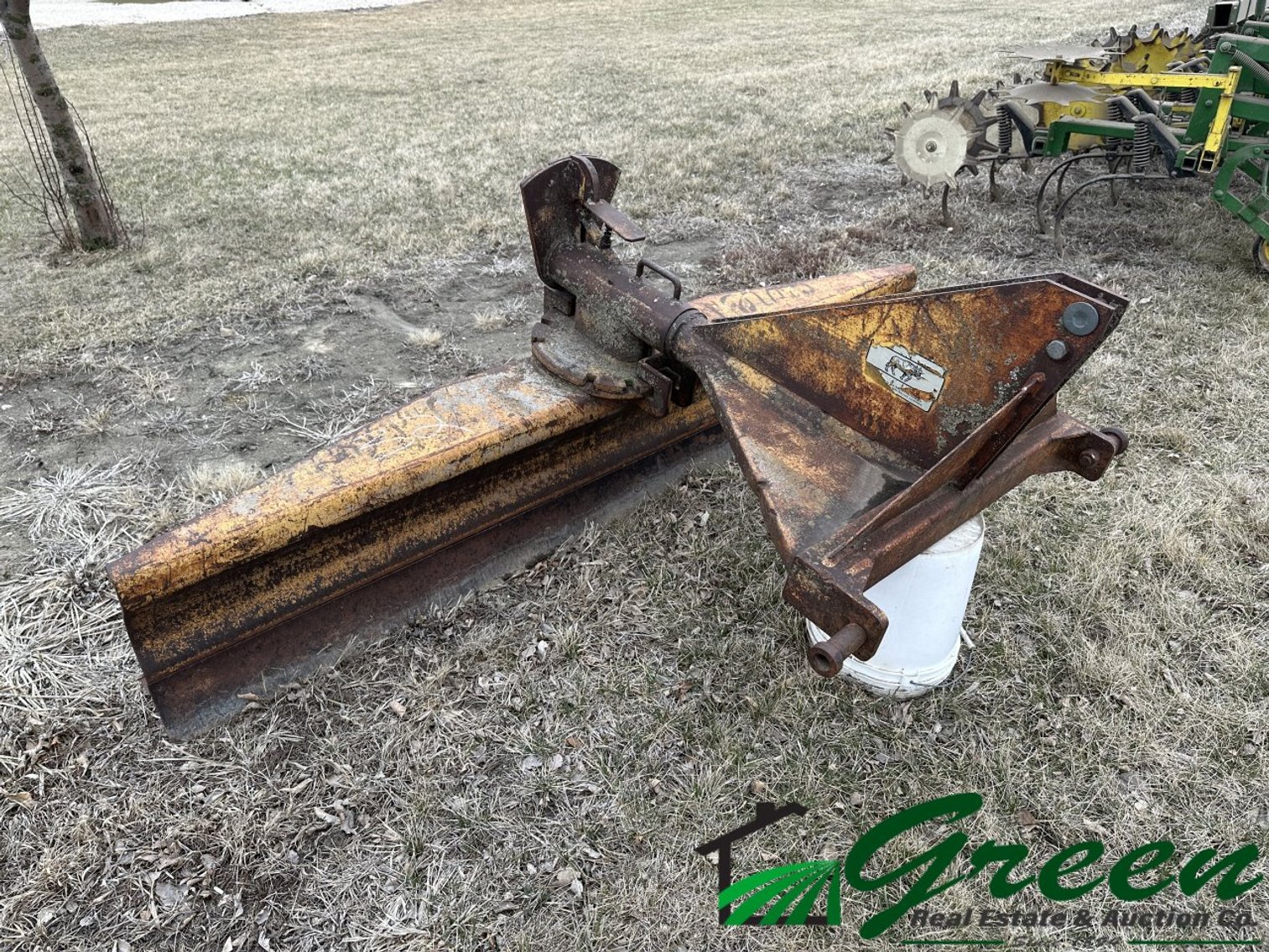 Image for 60x90 building & clean line of farm equipment auction