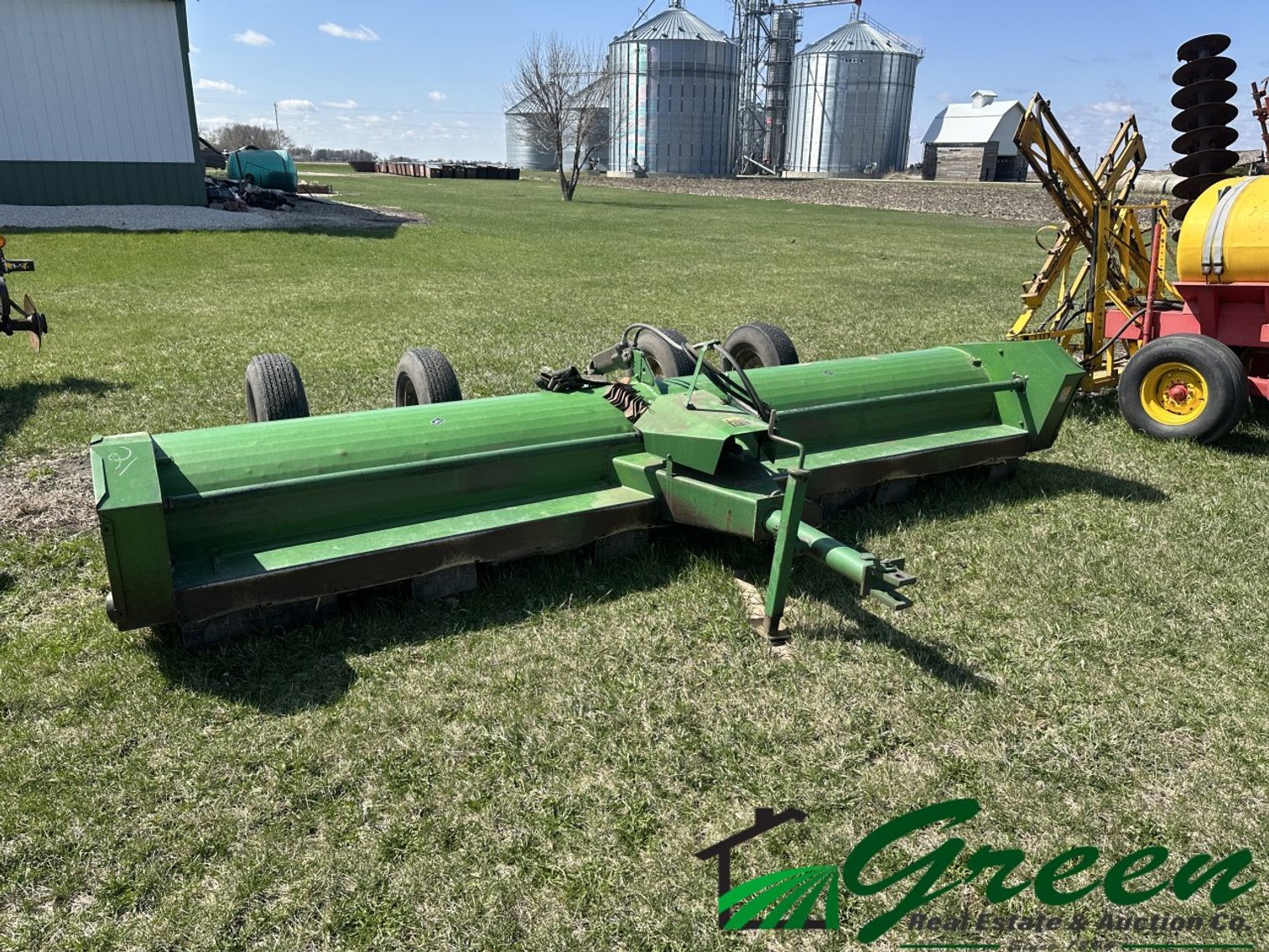 Image for 60x90 building & clean line of farm equipment auction