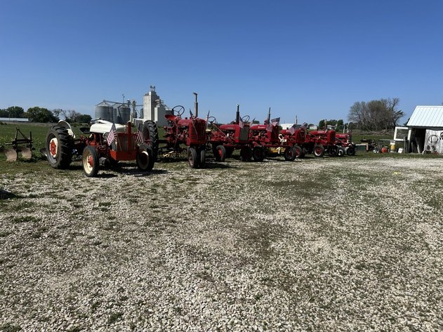 Image for Charlie Rasch Tractor & chicken processing auction!