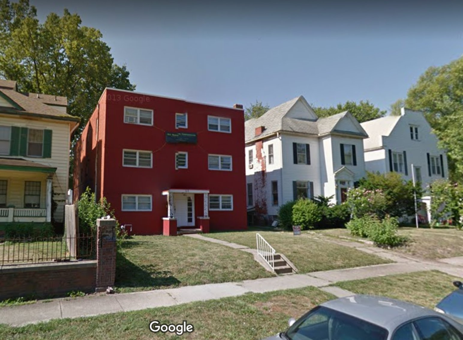 Image for Decatur IL: 6,500±SF 6 Unit Apartment Building at 615 W Prairie Ave Decatur, IL 62522 (Macon County)