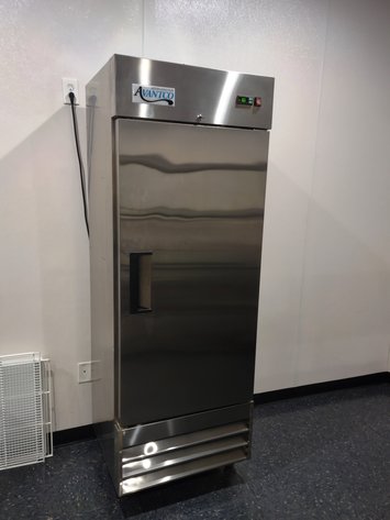 Image for Atlanta - Hapeville, GA: Restaurant & Hair Salon Equipment, Furniture & Fixtures