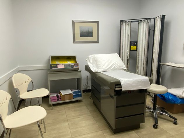 Image for High-End Medical Office Liquidation