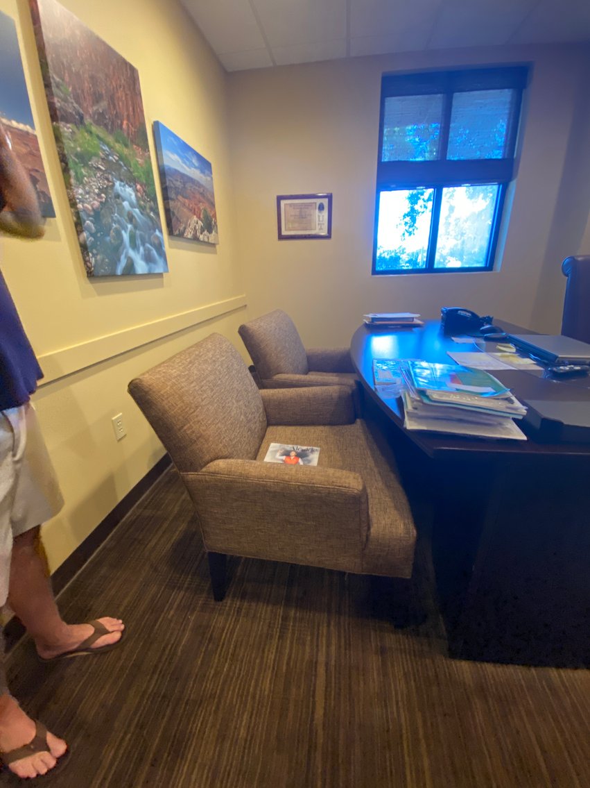 Image for High-End Medical Office Liquidation