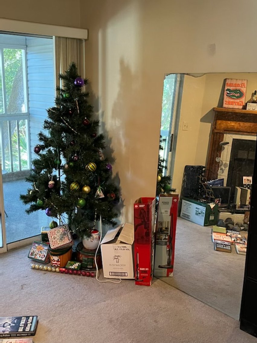 Image for Condo Clean-Out Auction - Langley Ave