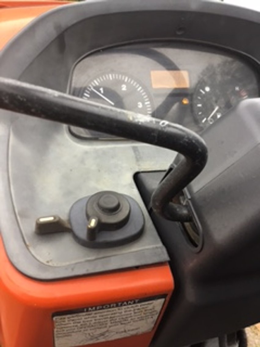 Image for Arcadia, FL: 2009 KUBOTA M8540F Tractor