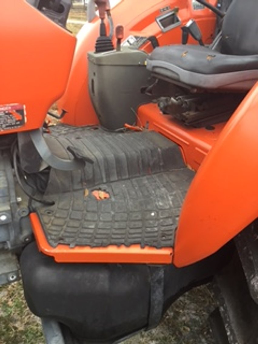 Image for Arcadia, FL: 2009 KUBOTA M8540F Tractor