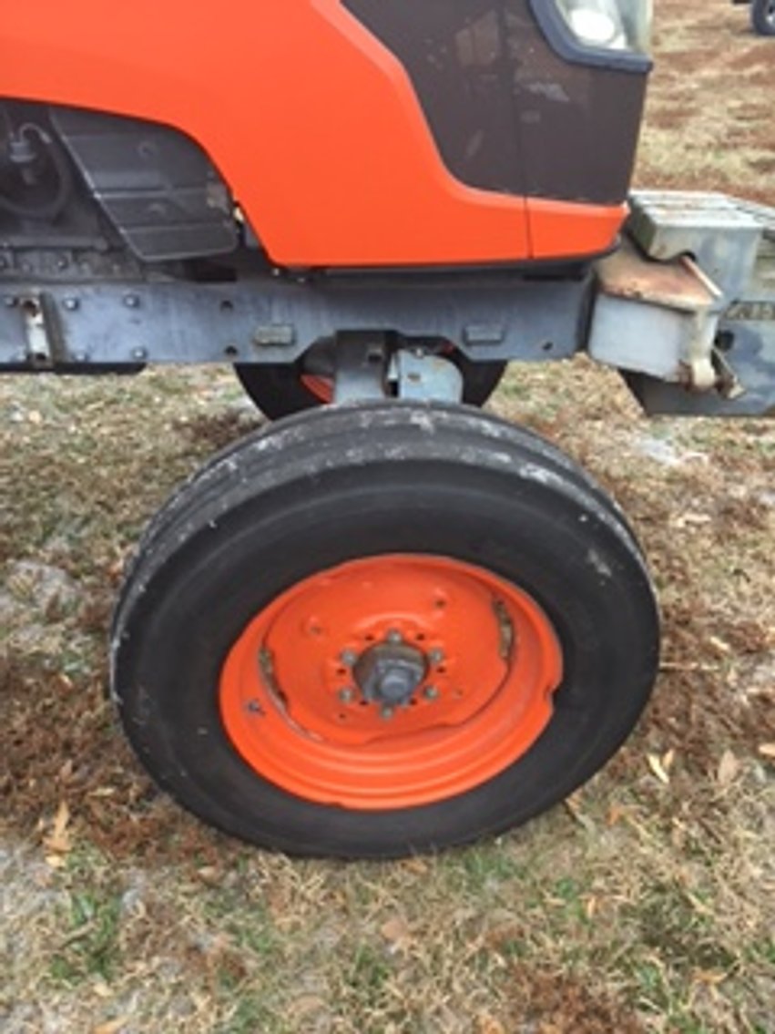 Image for Arcadia, FL: 2009 KUBOTA M8540F Tractor