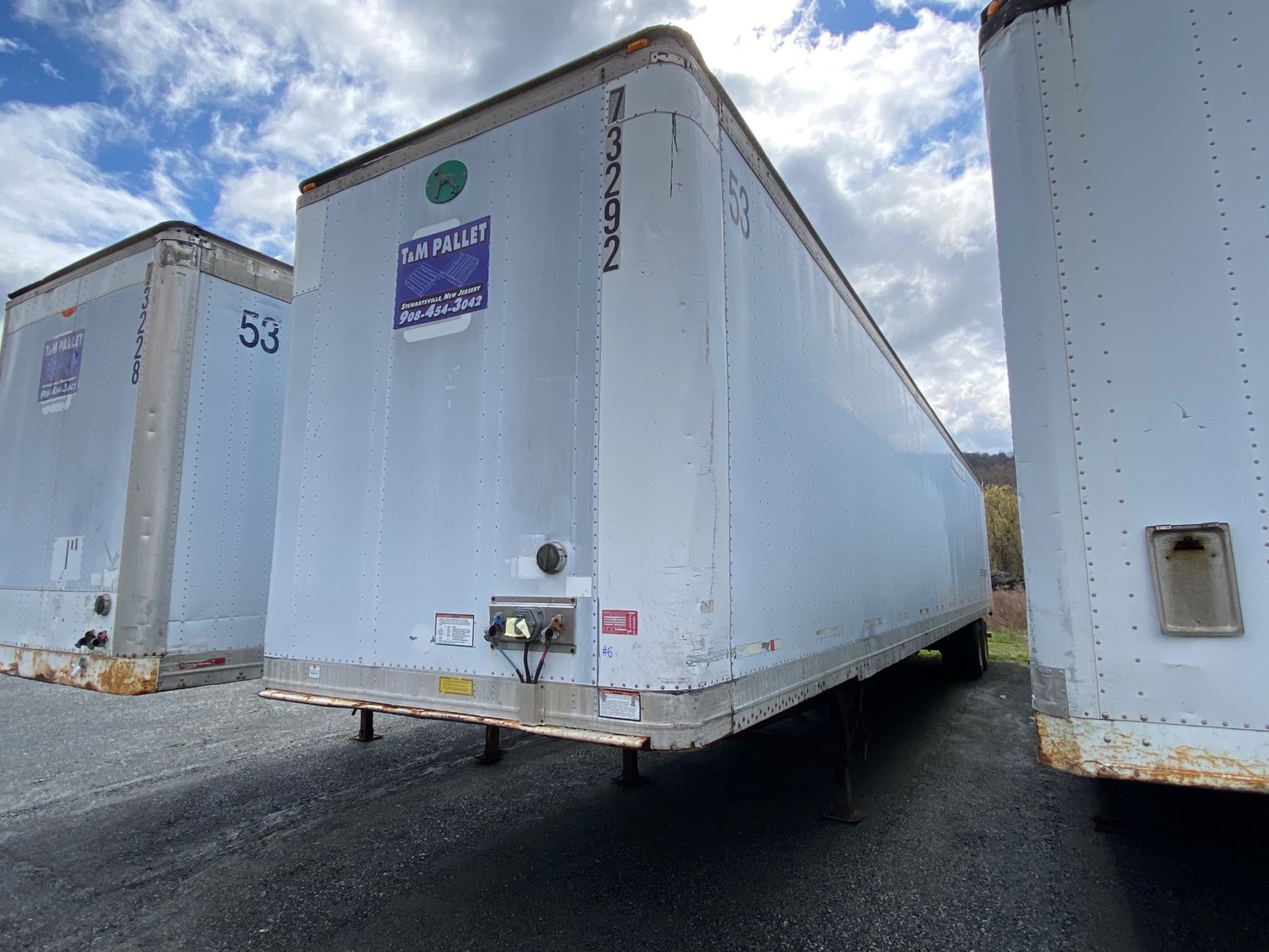Image for Pallet Manufacturer -Peterbilt Tractors & Trailers