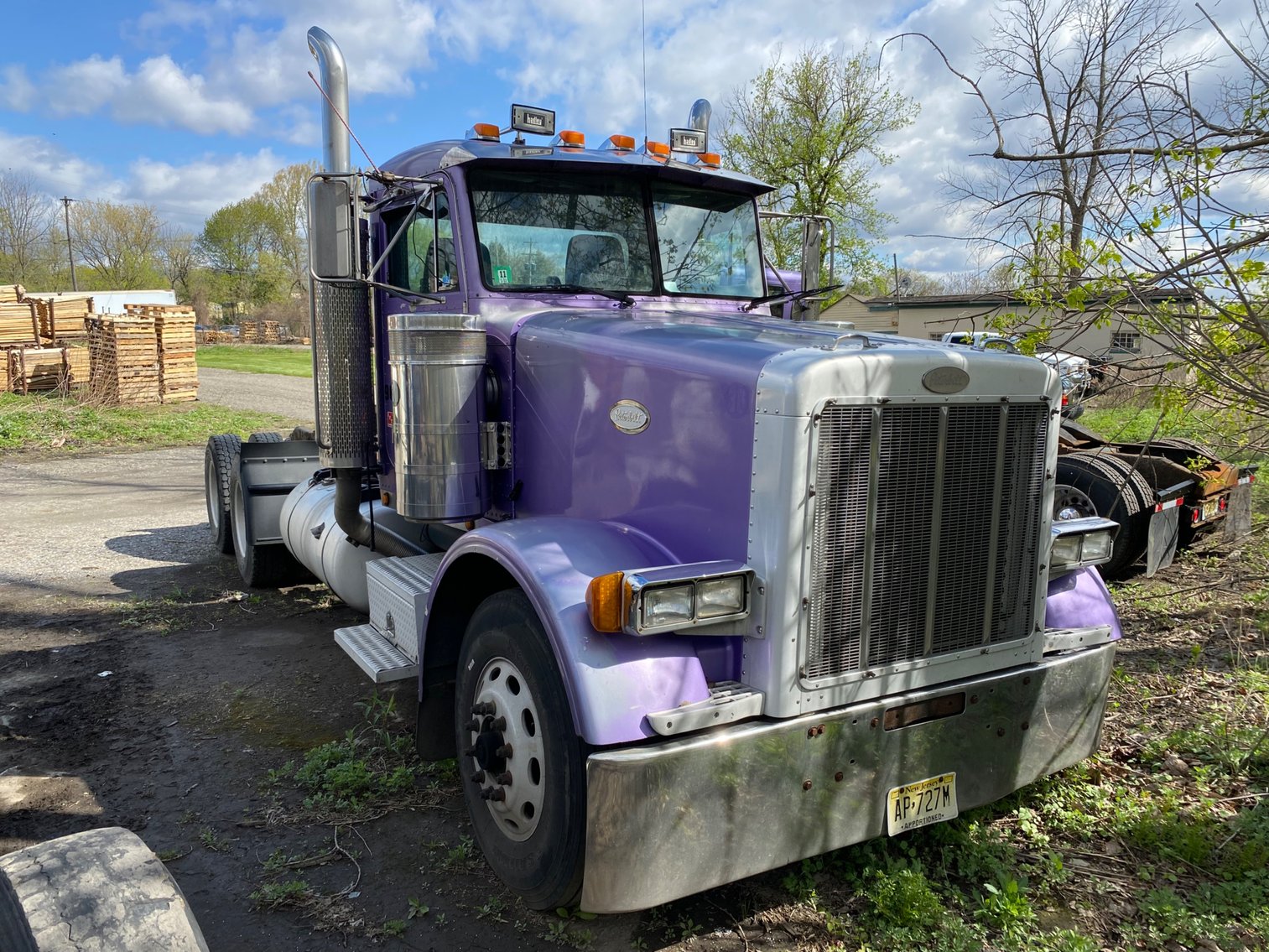 Image for Pallet Manufacturer -Peterbilt Tractors & Trailers