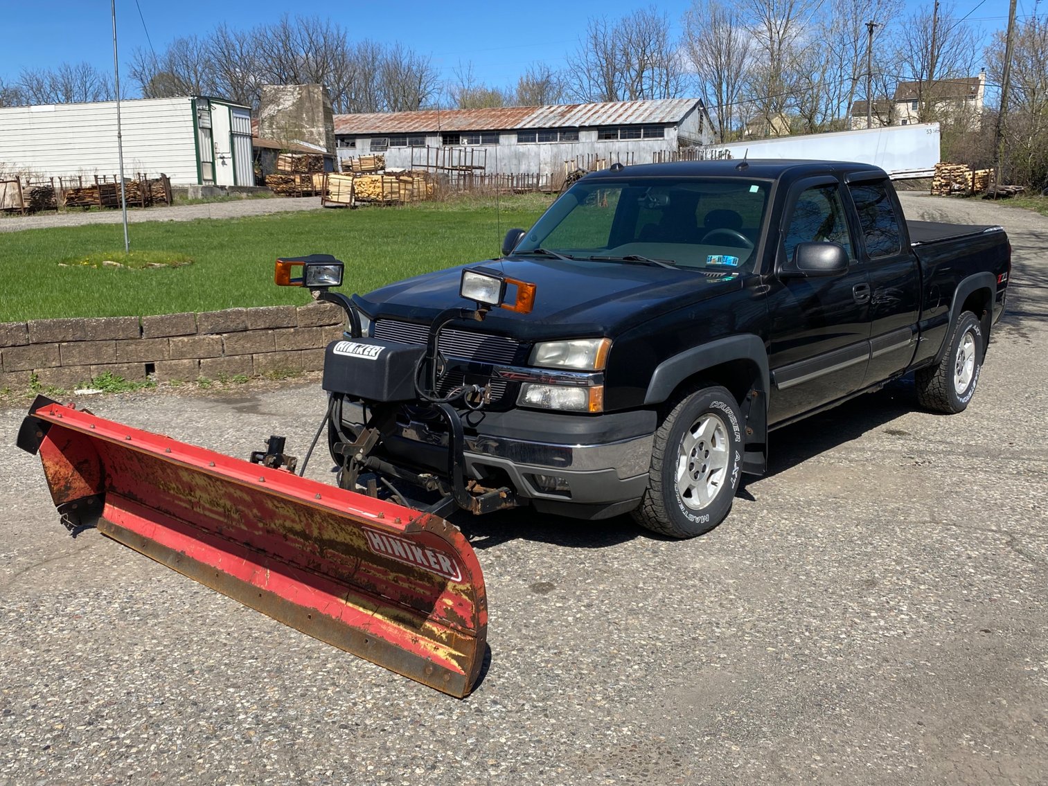 Image for Pallet Manufacturer -Peterbilt Tractors & Trailers