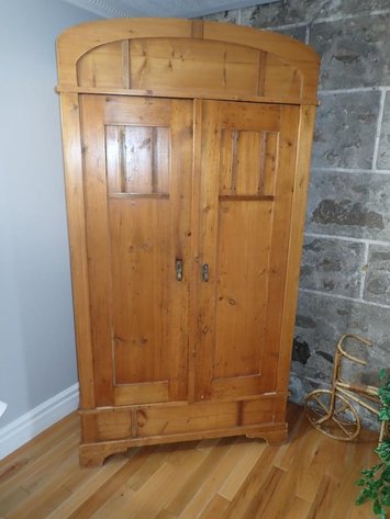 Image for Paul & Sharon Smith Moving Sale - Elora