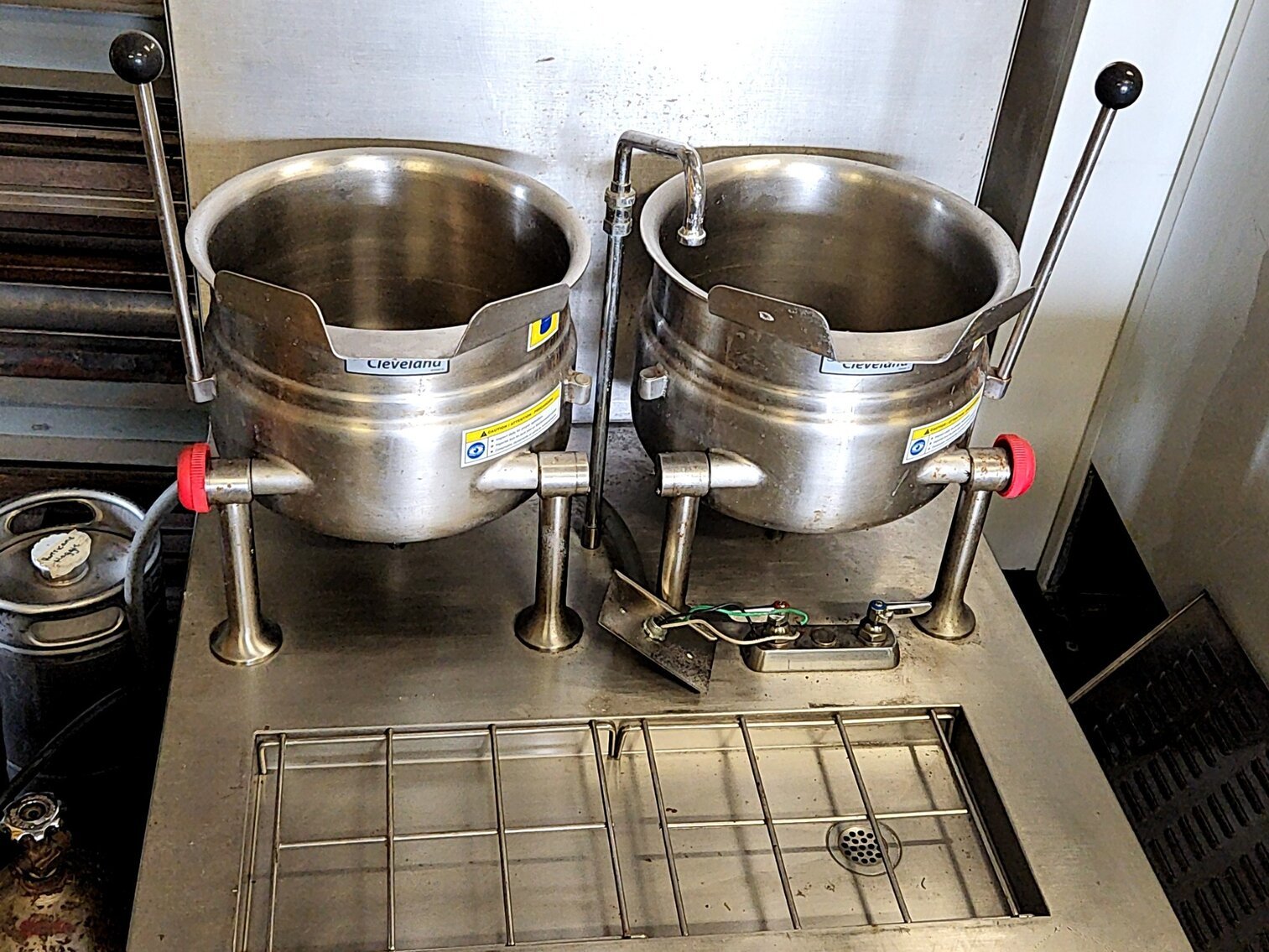 Image for Myrtle Beach, SC: Surplus Used Restaurant Equipment Auction with Box Truck & Lifts