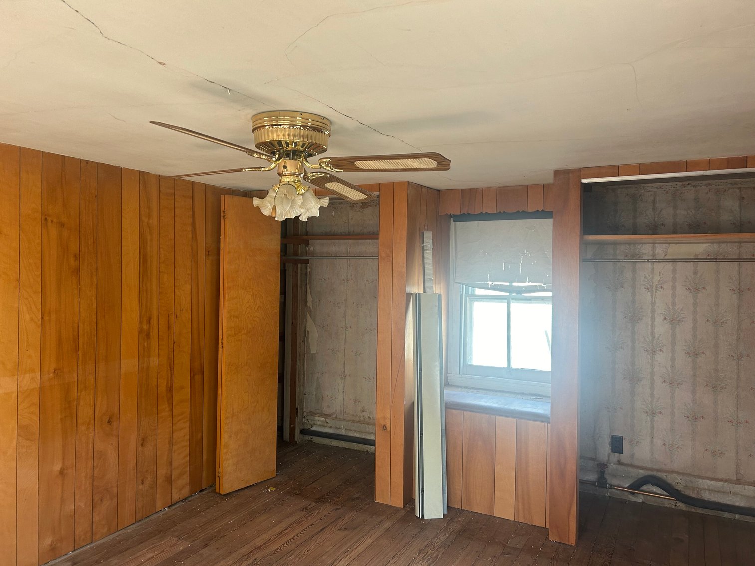 Image for Seller Ordered Online Auction - 1,278 +/- SF Two-Story Dwelling on 32' x 180' Lot