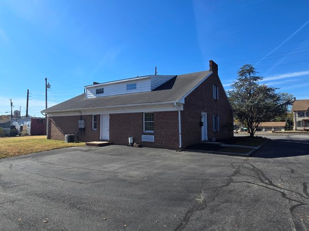 Image for Handsome Brick Colonial Style Office Building 2280 +/- SF Available in Carneys Point Township