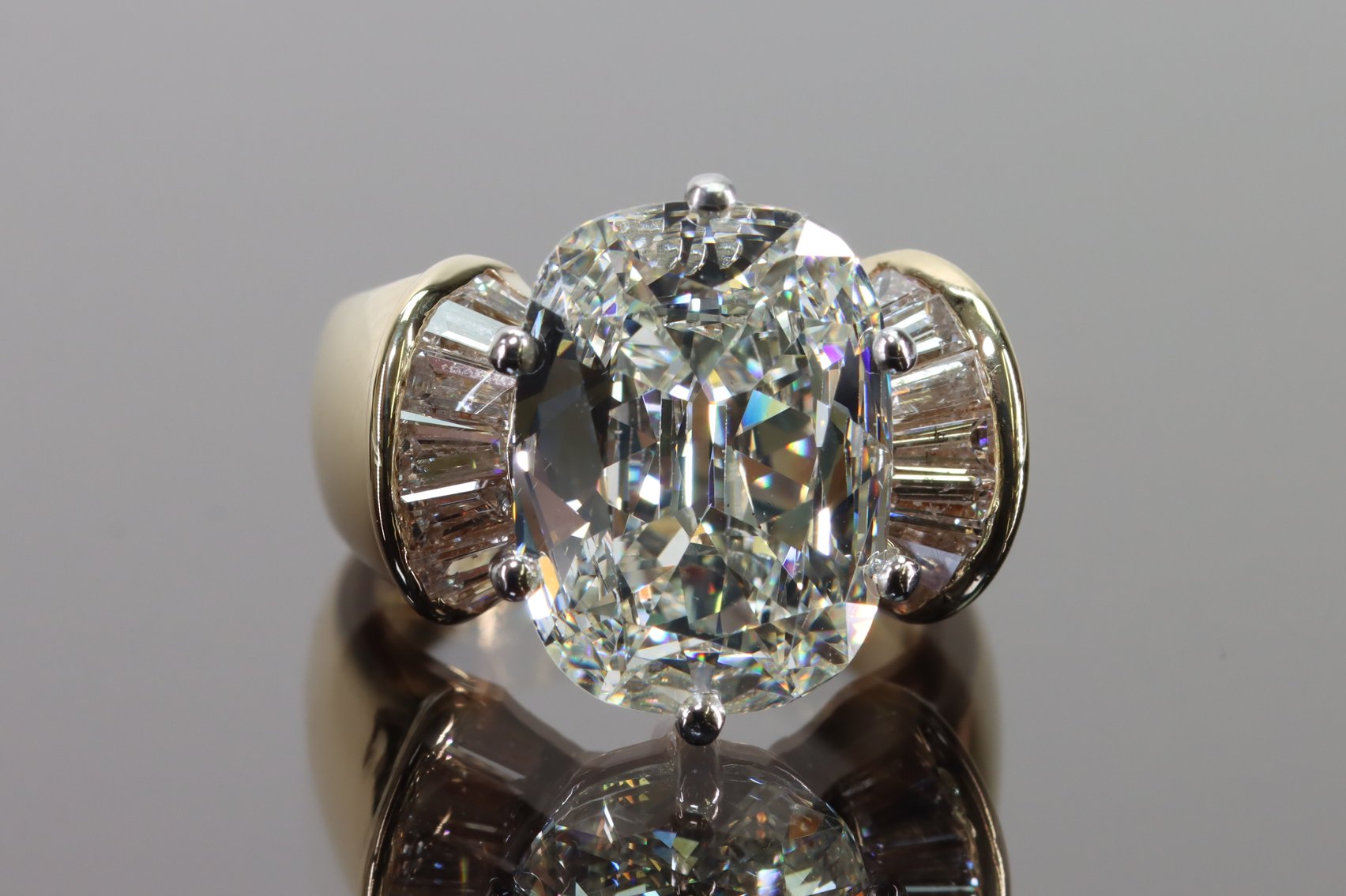 Image for Fine and Decorative Arts | June 13, 2024 at 10:00 AM