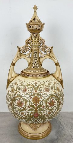 Image for Home & Decor | December 5, 2024 at 8:00 PM