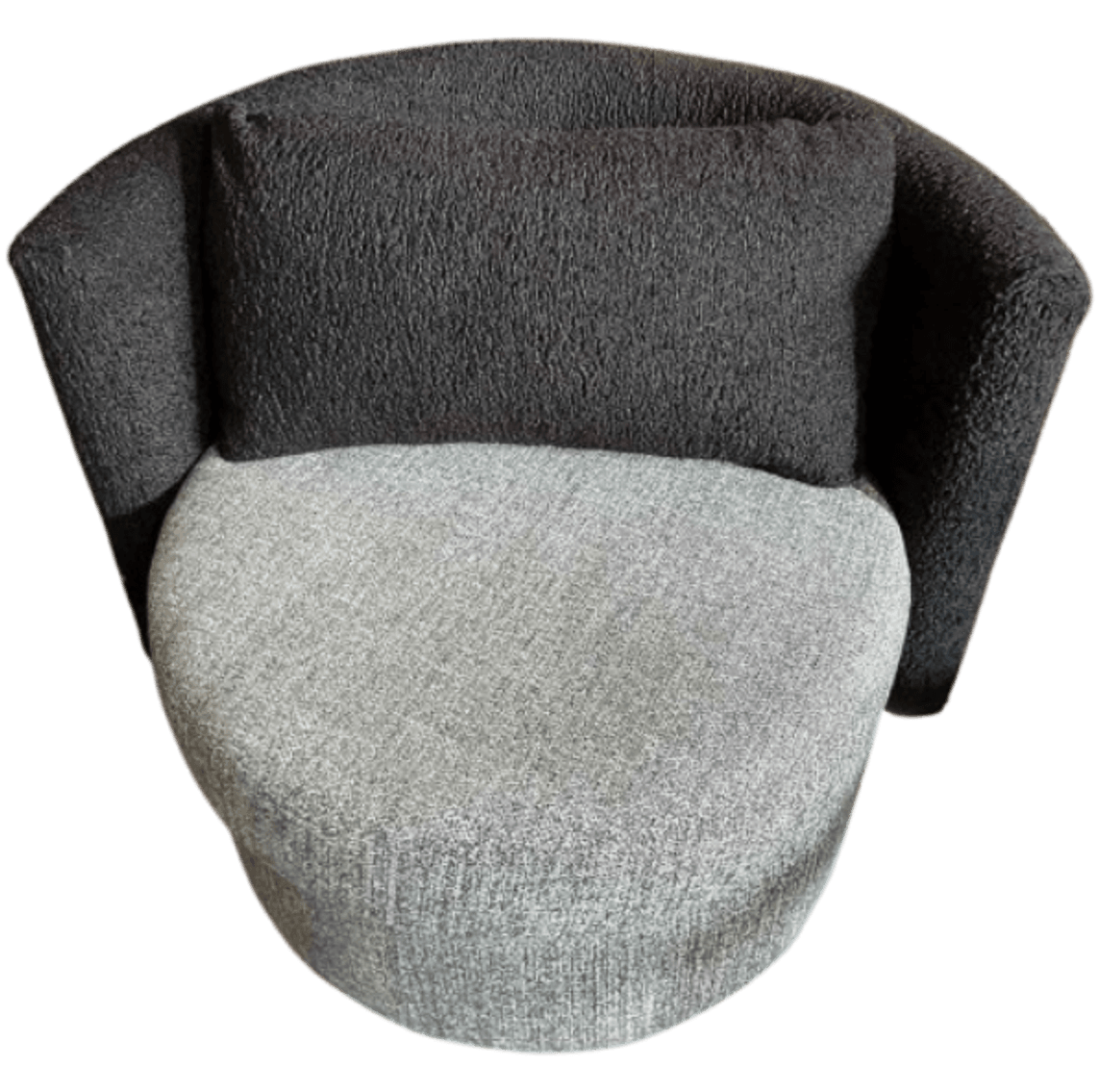 Image for Estate Sale | Montgomeryville, PA | March 12, 2025 at 8:00 PM