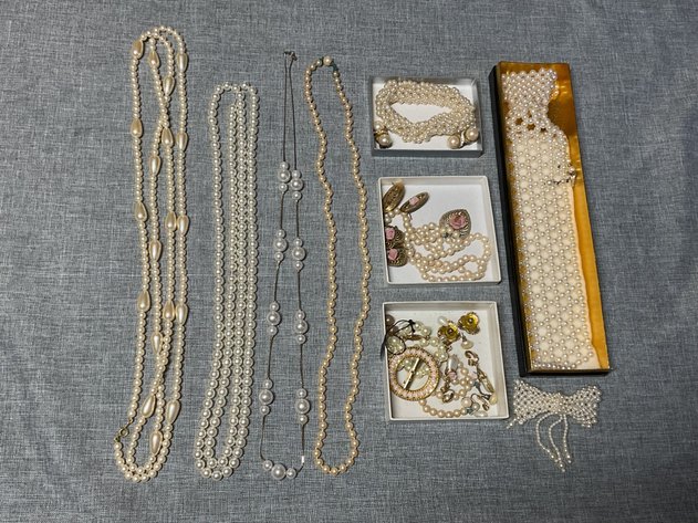 Image for Estate Sale | Zionsville, PA | March 25, 2025 at 8:00 PM