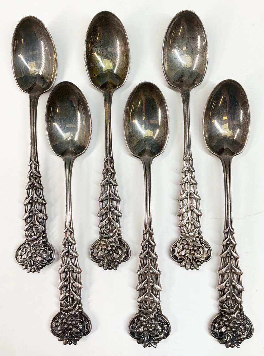 Image for Silver and Jewelry | March 26, 2025 at 7:00 PM