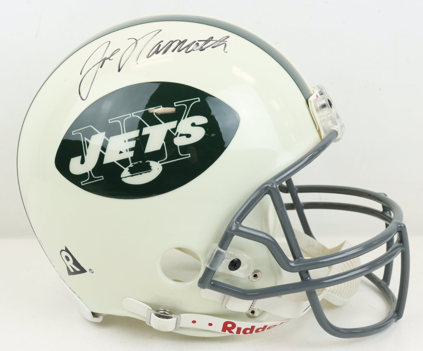 Image for Sports Memorabilia | April 29, 2025 at 10:00 AM