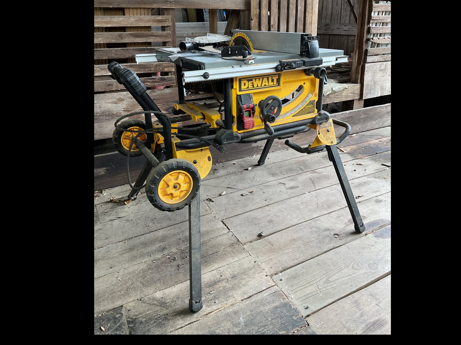 Image for Estate Sale | Ambler, PA | May 27, 2025 at 7:00 PM