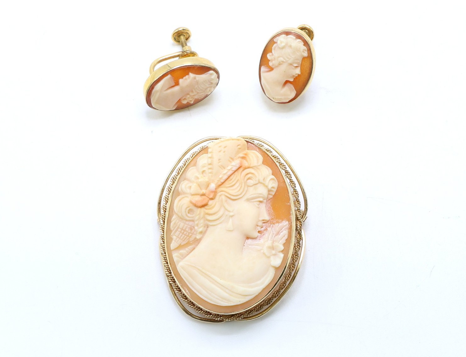 Image for Jewelry | May 28, 2025 at 8:00 PM