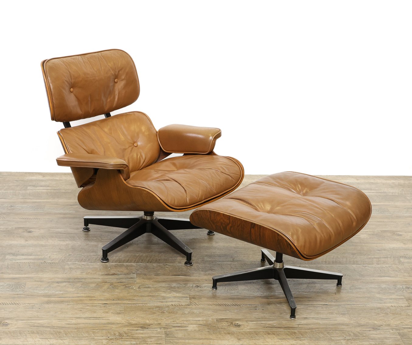 Image for Fine Arts and Mid-Century Modern | June 12, 2025 at 10:00 AM