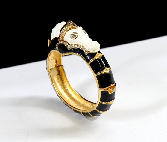 Image for Jewelry | June 25, 2025 at 8:00 PM