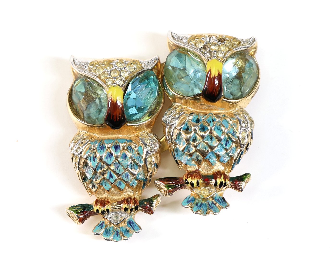 Image for Vintage Designer Costume Jewelry and Accessories | August 26, 2025 at 10:00 AM