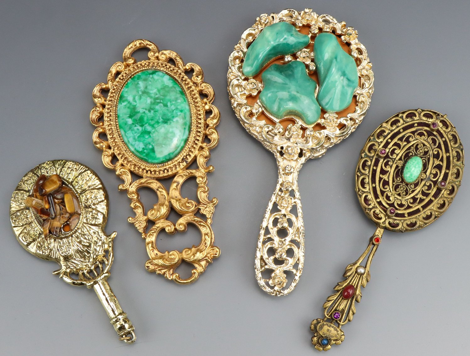 Image for Vintage Accessories | October 8, 2025 at 8:00 PM