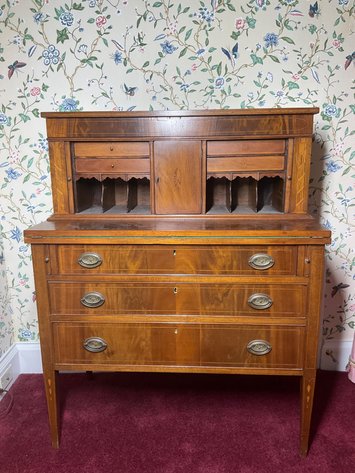 Image for Estate Sale | Gladwyne, PA | October 22, 2025 at 8:00 PM