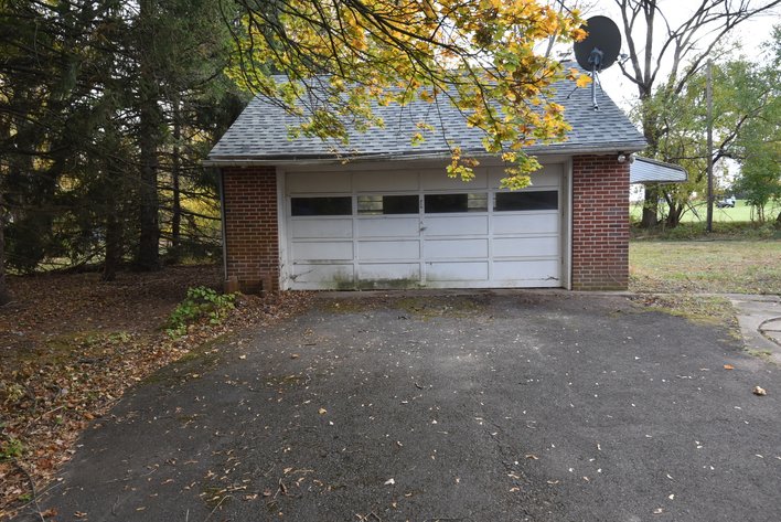 Image for Sold! Real Estate For Auction | 422 Wyndon Rd, Ambler, PA 19002 | November 20, 2025 at 4:00 PM