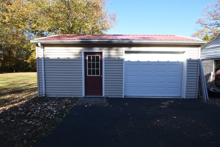 Image for Sold! Real Estate For Auction | 1692 Chestnut Ridge Rd, Upper Black Eddy, PA 18972 | November 18, 2025 at 4:00 PM