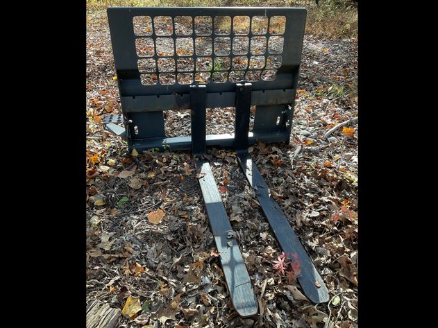 Image for Estate Sale | Coopersburg, PA | November 17, 2025 at 8:00PM