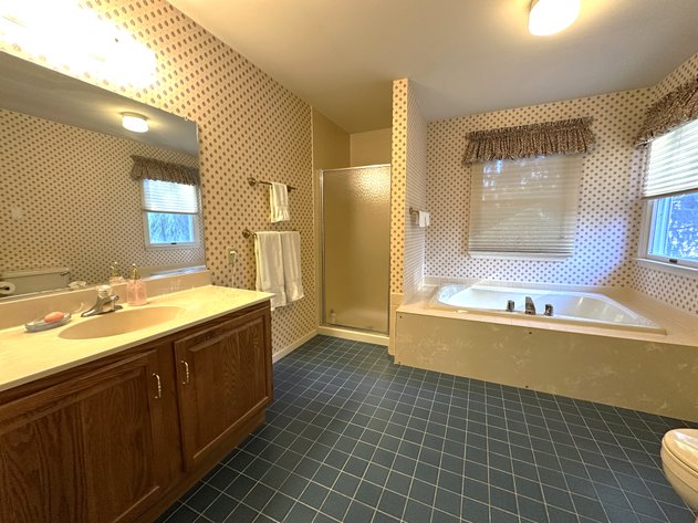 Image for Sold! Real Estate For Auction | 2801 Denbeigh Drive, Hatfield, PA 19440 | December 11, 2025 at 4:00 PM