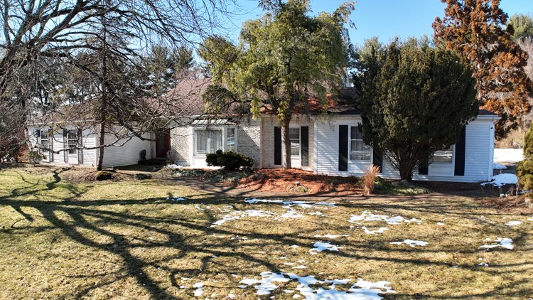 Image for Sold! Real Estate For Auction | 1850 Briarcliff Terrace, Allentown, PA 18103 | March 26, 2026 at 4:00 PM