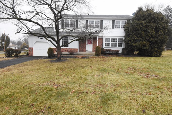 Image for Sold! Real Estate For Auction | 77 Lenape Drive, Doylestown PA 18901 | March 31, 2026 at 4:00 PM