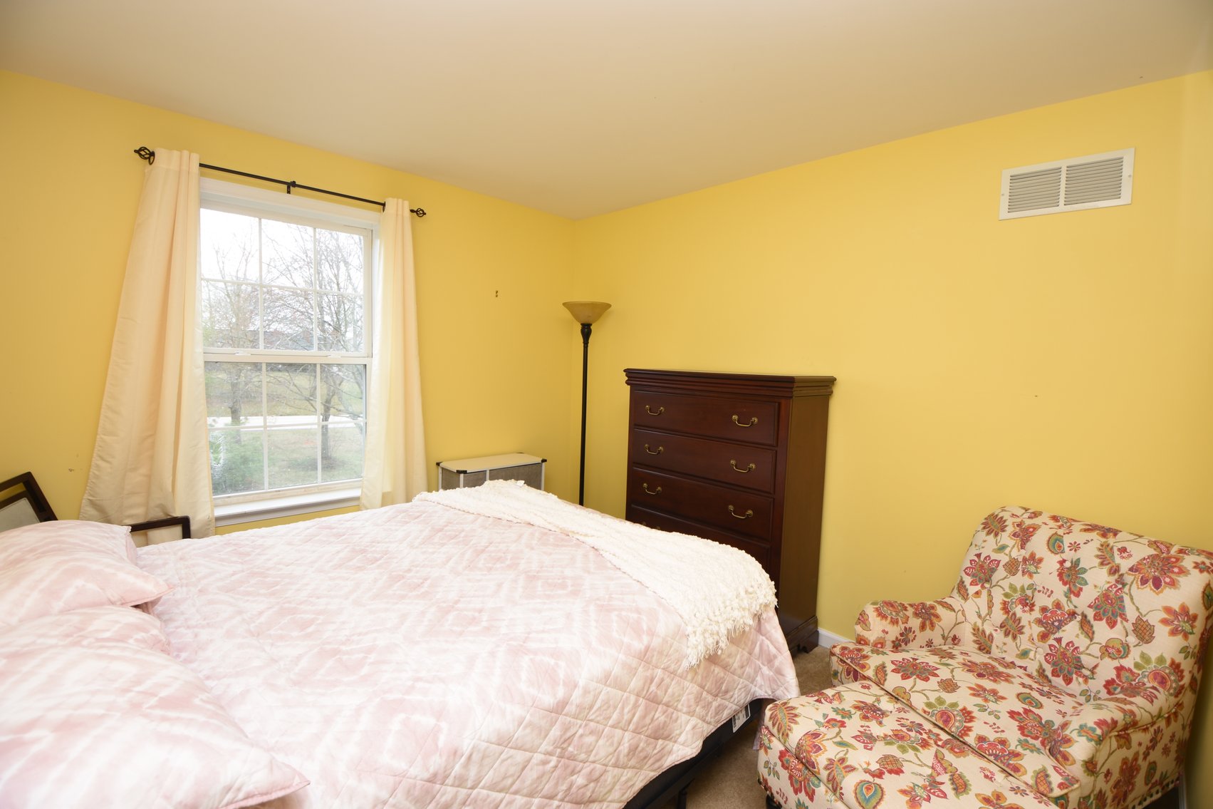 Image for Sold! Real Estate For Auction |  268 W. Orvilla Rd., Lansdale PA  19446 | April 2, 2026 at 4:00 PM