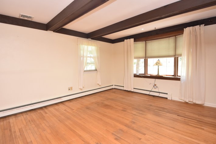 Image for Real Estate For Auction | 571 Township Line Rd, Telford PA 18969 | August 4, 2026 at 4:00 PM