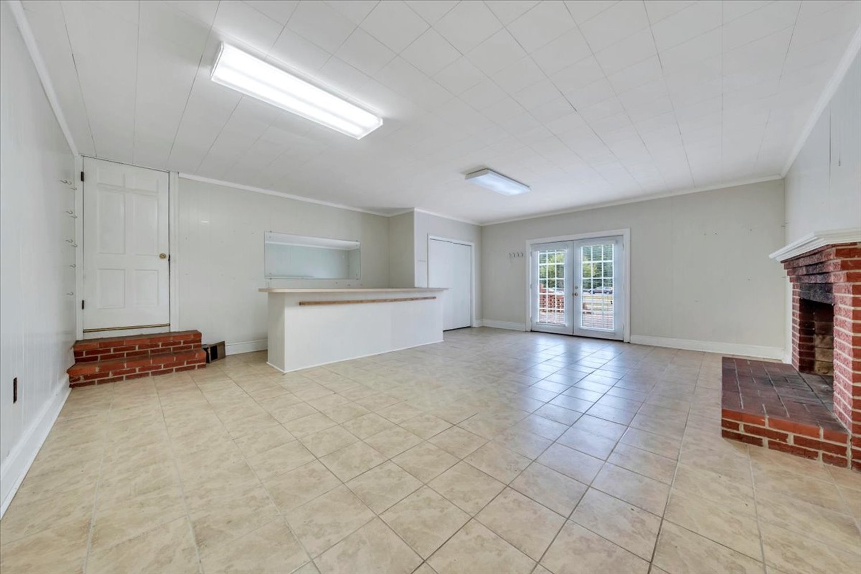 Image for 19503 Virgil H Goode Hwy Online Real Estate Auction