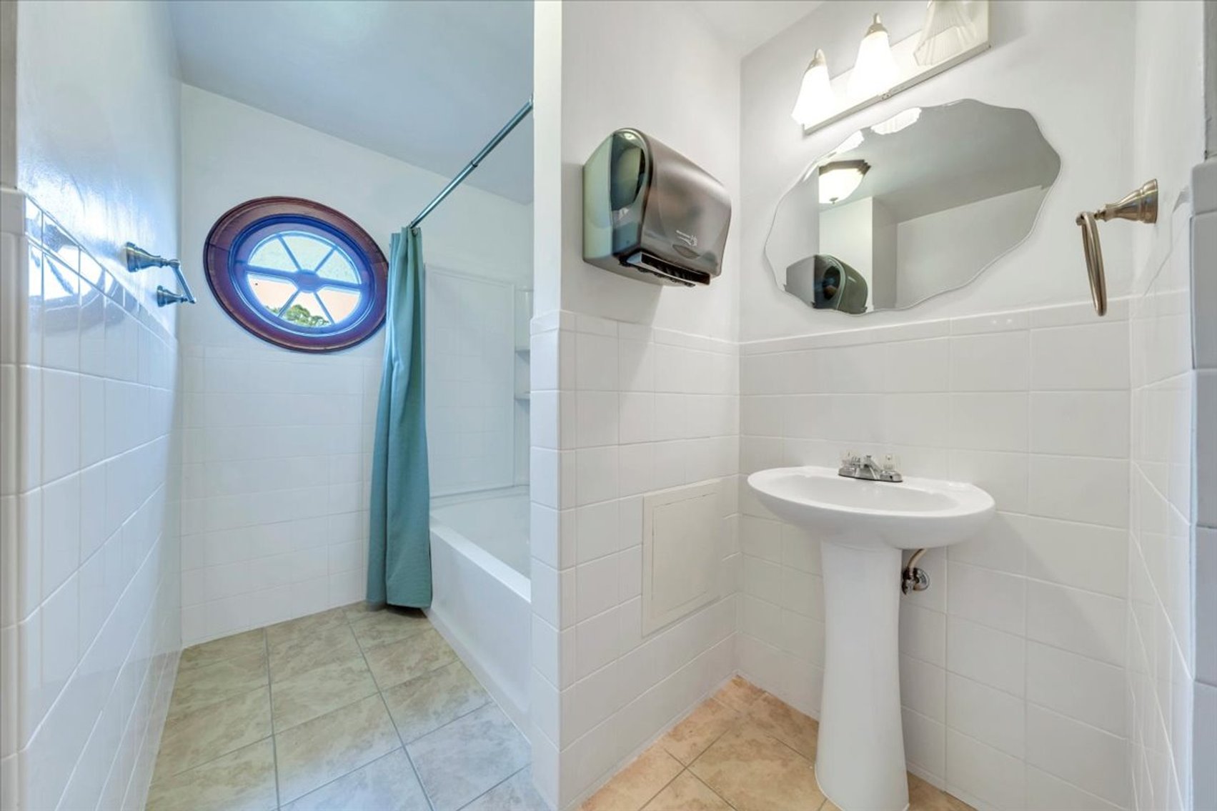 Image for 19503 Virgil H Goode Hwy Online Real Estate Auction