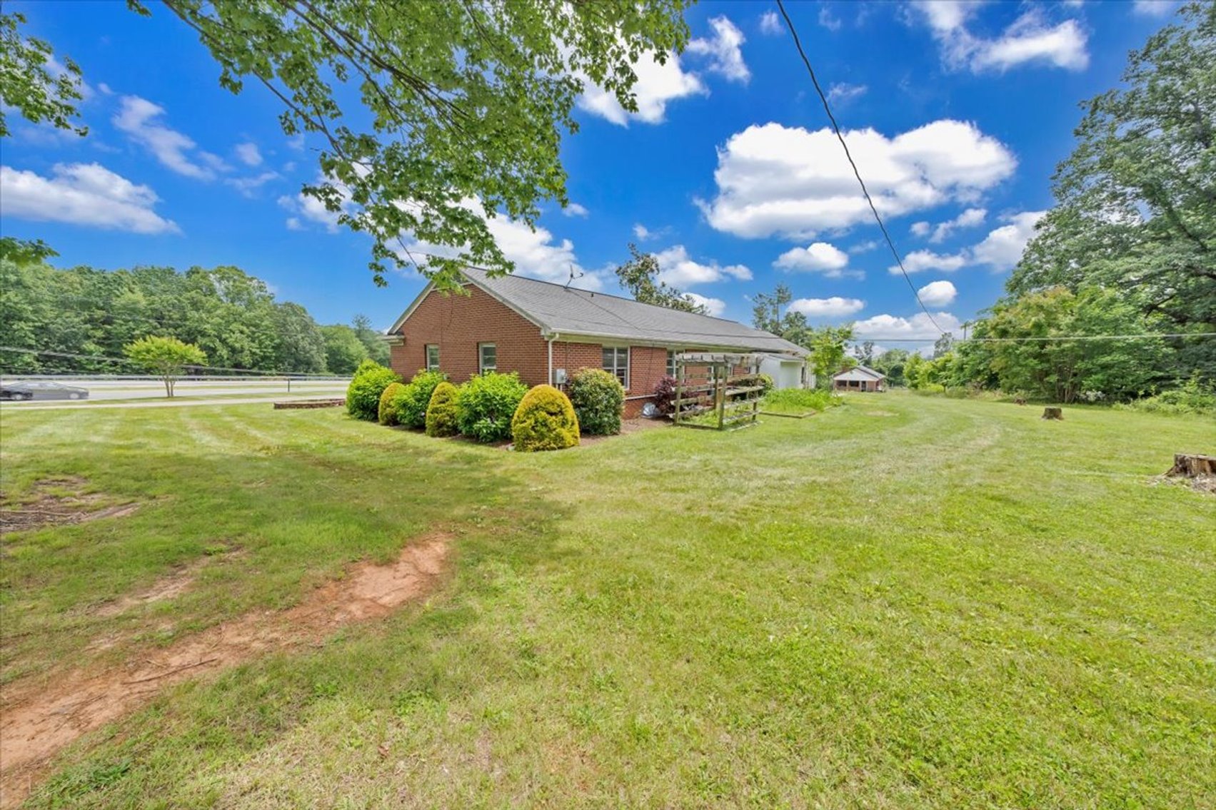 Image for 19503 Virgil H Goode Hwy Online Real Estate Auction