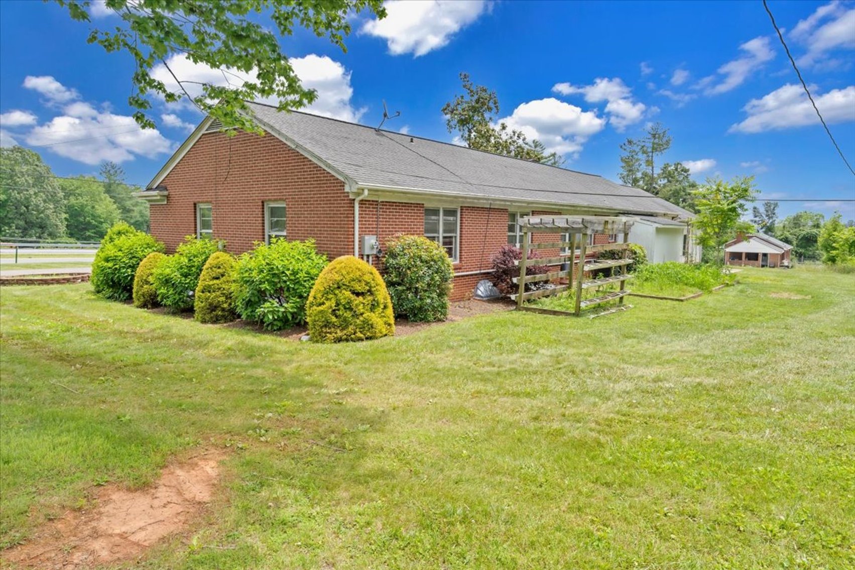 Image for 19503 Virgil H Goode Hwy Online Real Estate Auction