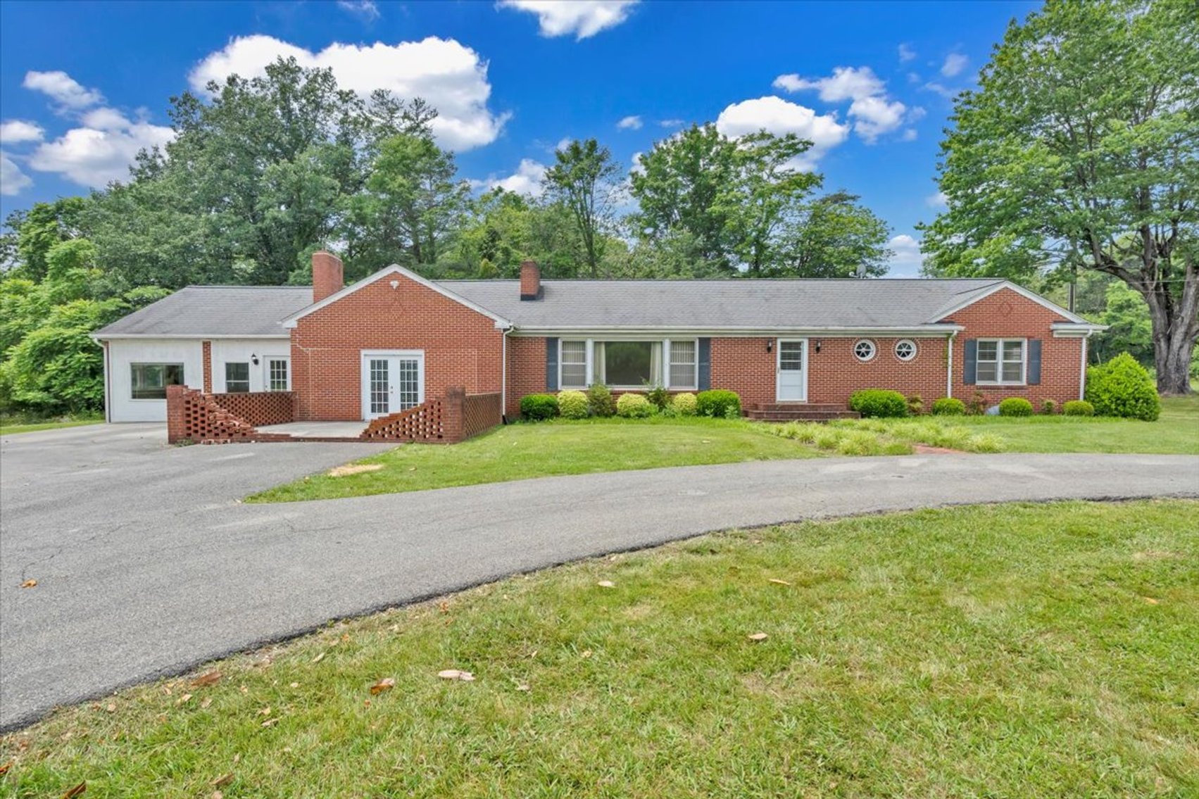 Image for 19503 Virgil H Goode Hwy Online Real Estate Auction