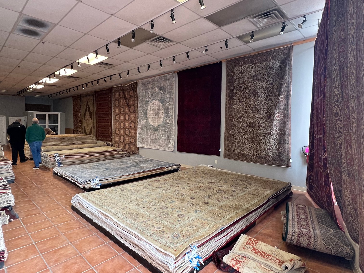 Image for Aytek Rugs | Fine Handmade & Oriental Area Rugs 1