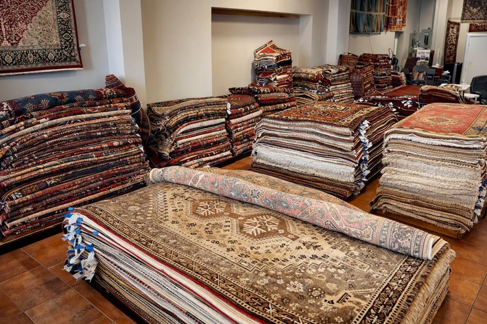 Aytek Rugs | Fine Handmade & Oriental Area Rugs 1