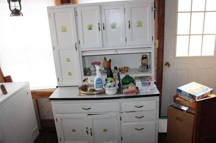 Image for ANTIQUES-COLLECTIBLES-FURNITURE-GLASS