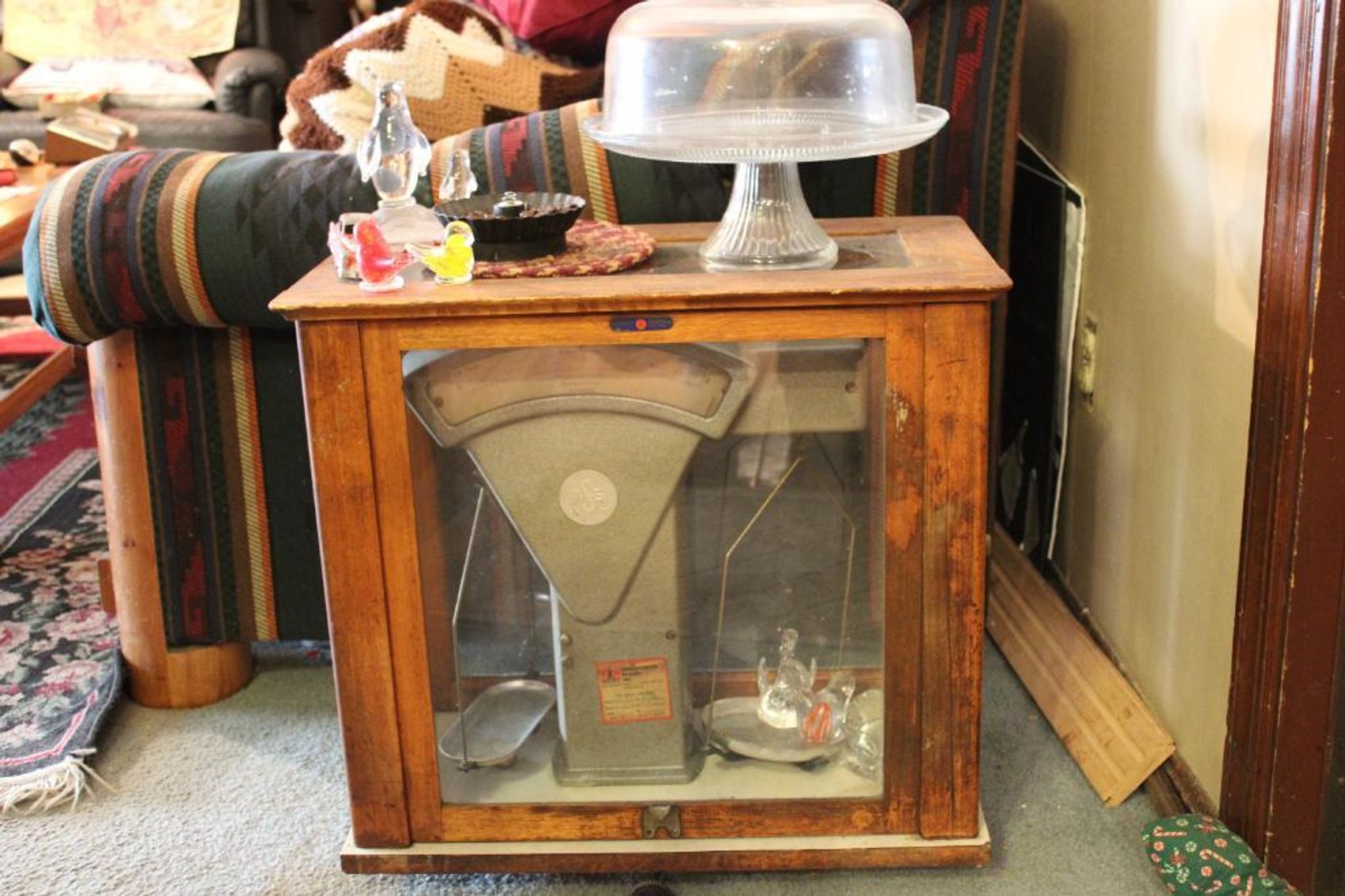 Image for ANTIQUES-COLLECTIBLES-FURNITURE-GLASS