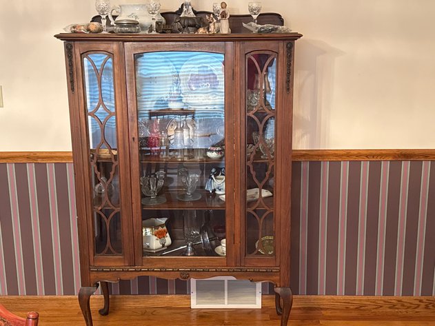 Image for MT VERNON - QUALITY ANTIQUES-LAWNCARE-TOOLS-TRAINS