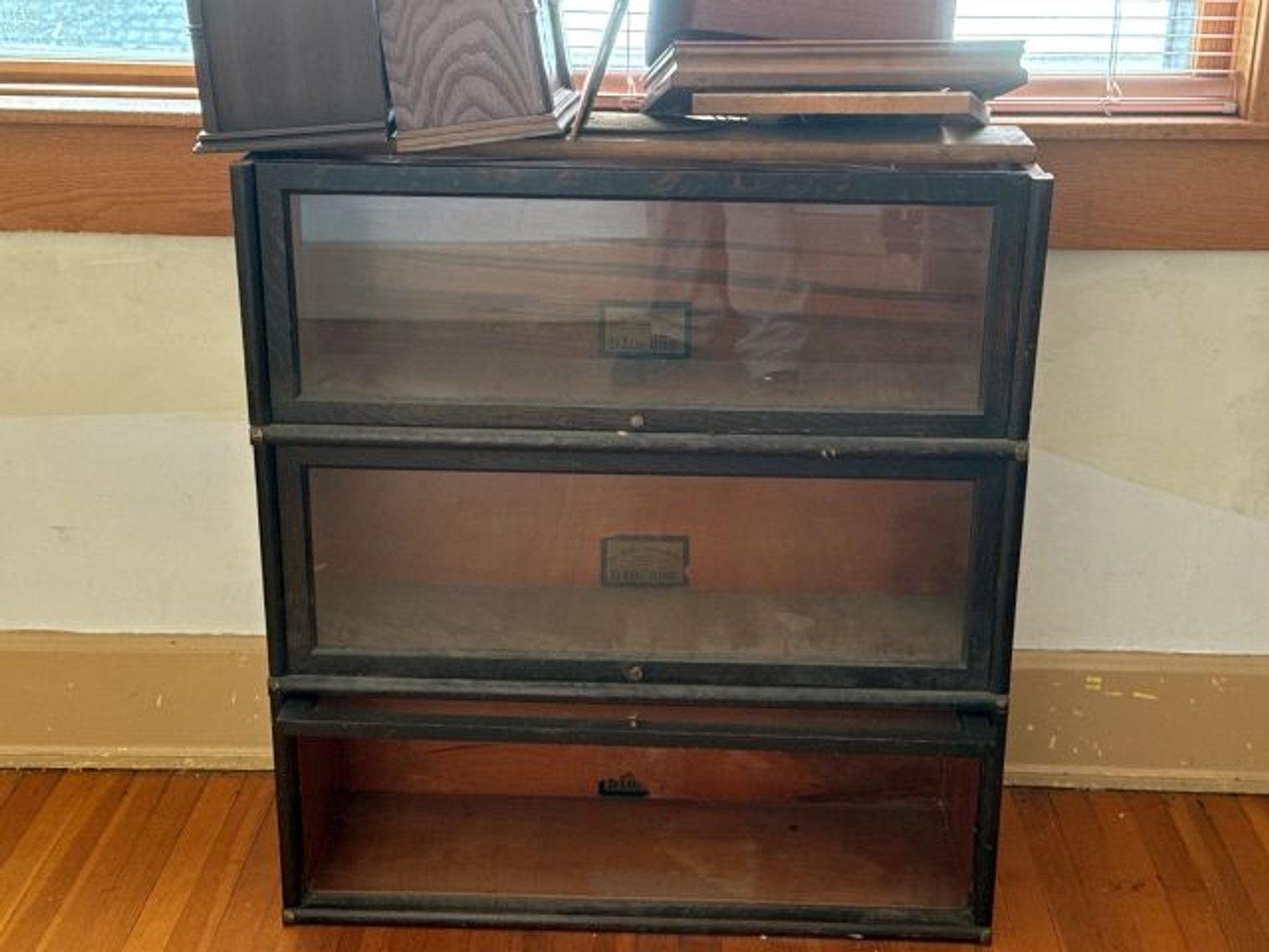 Image for MT VERNON-ANTIQUES-SLAG GLASS LAMPS-WOODWORKING